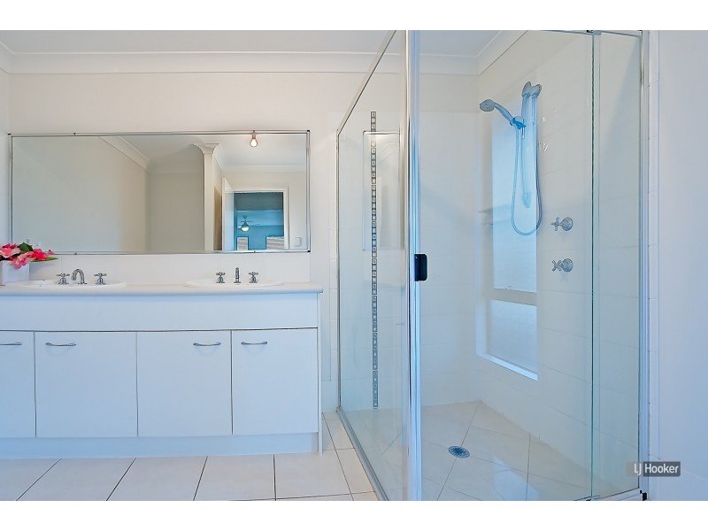 28 Ballesteros Street, North Lakes QLD 4509