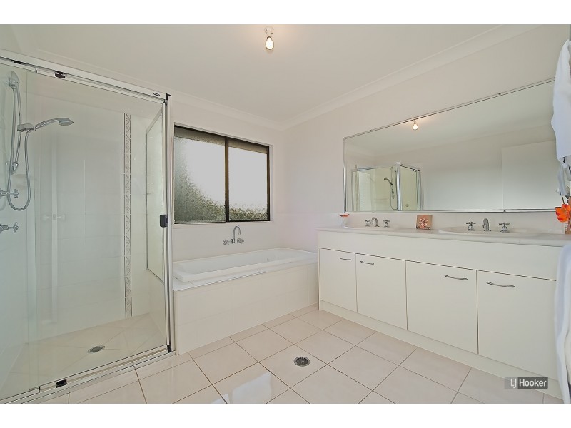 28 Ballesteros Street, North Lakes QLD 4509