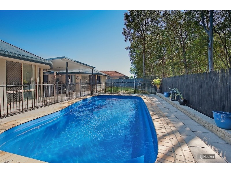 30 Whitfield Crescent, North Lakes QLD 4509