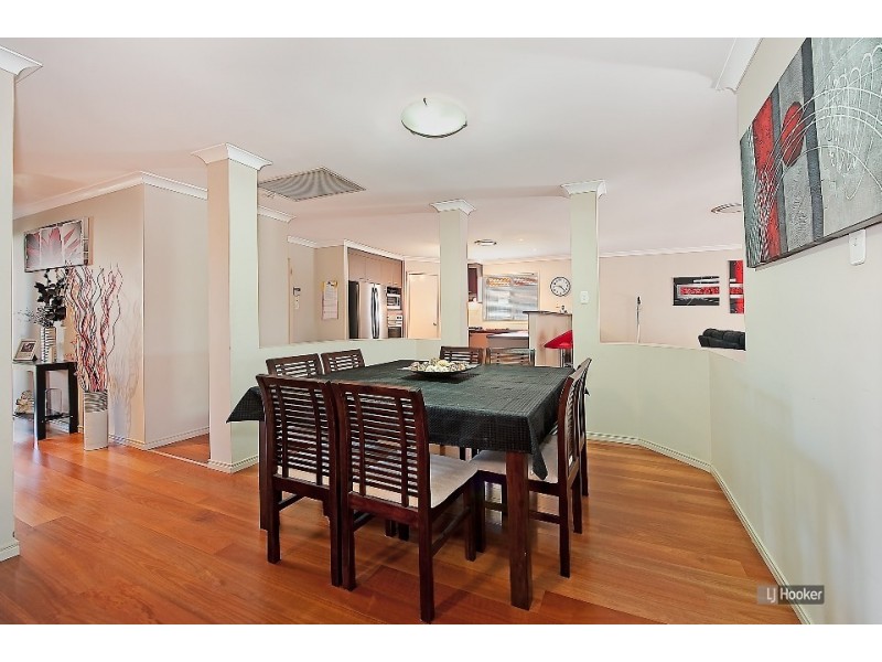 30 Whitfield Crescent, North Lakes QLD 4509