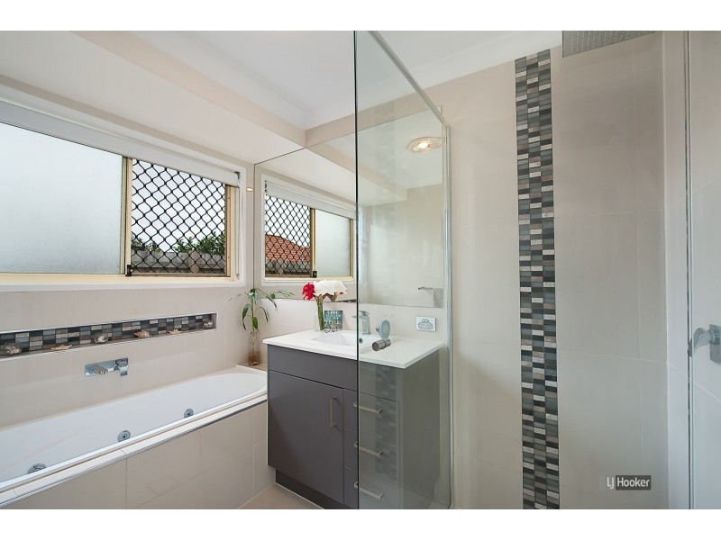 17 Yaraki Court, Murrumba Downs QLD 4503