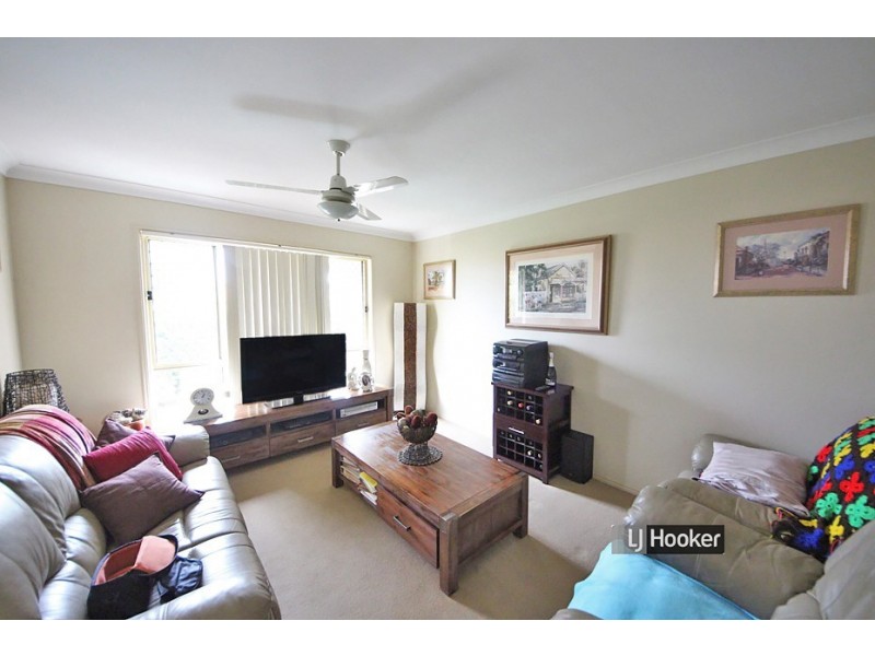 12 Mowbray Court, Kallangur QLD 4503