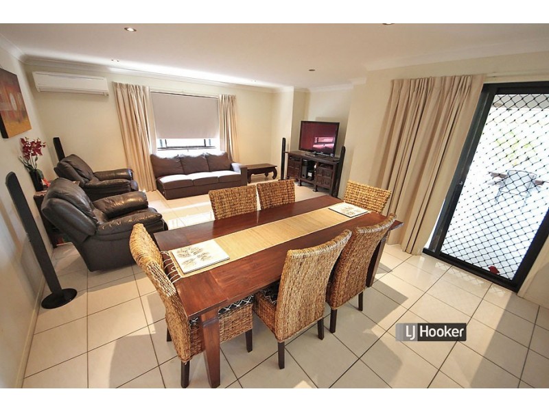 12 Diane Parade, Kallangur QLD 4503