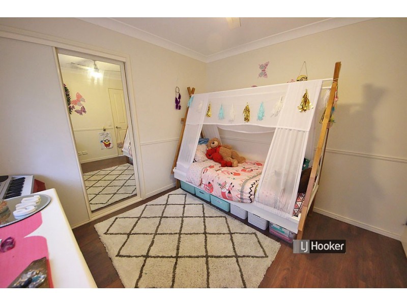 12 Diane Parade, Kallangur QLD 4503