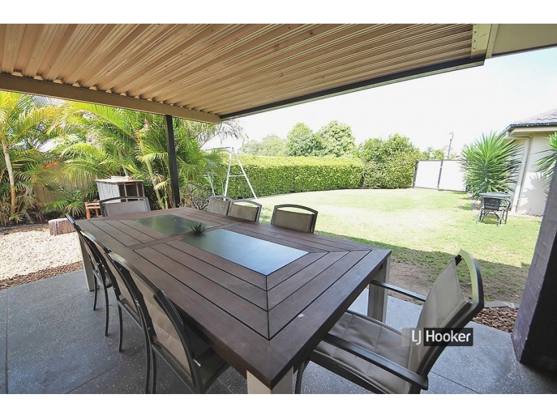 12 Diane Parade, Kallangur QLD 4503