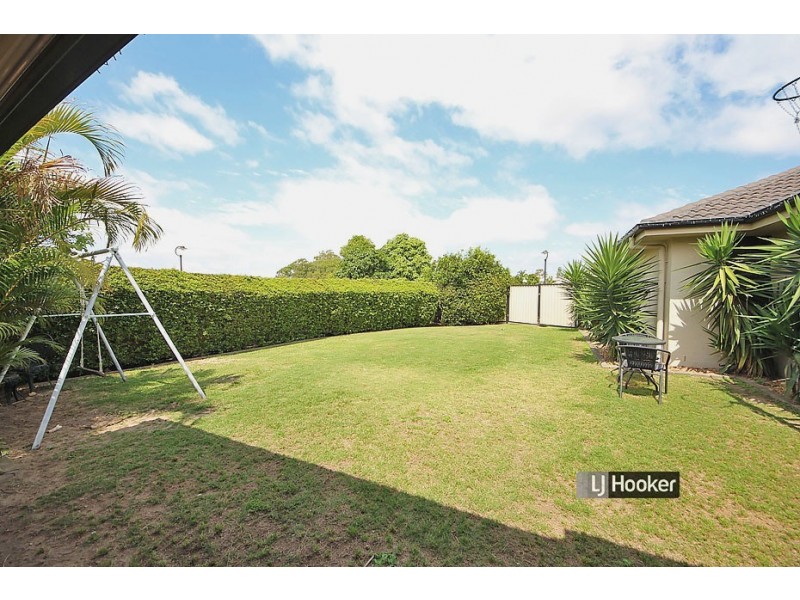 12 Diane Parade, Kallangur QLD 4503