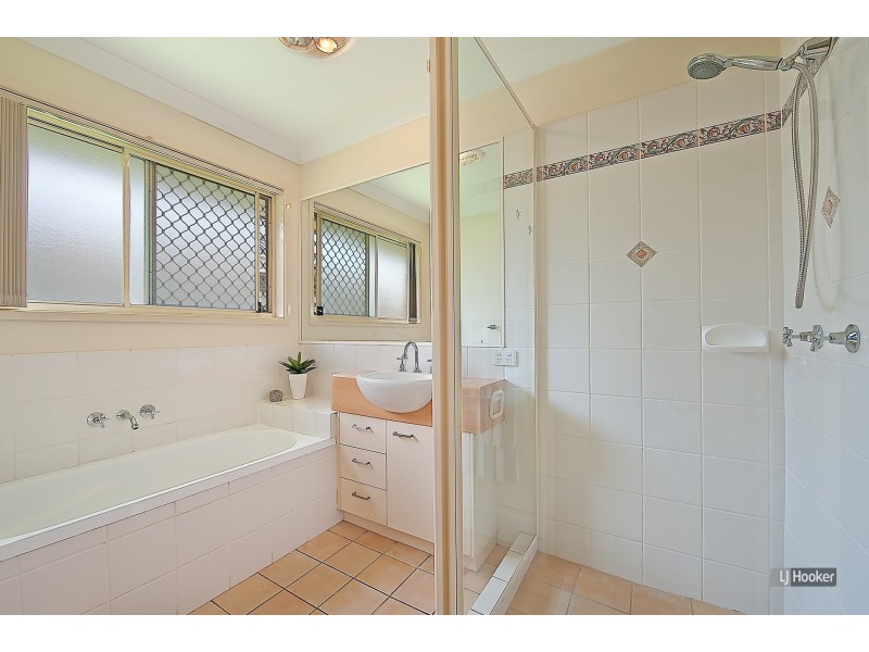 12 Evans Court, Murrumba Downs QLD 4503