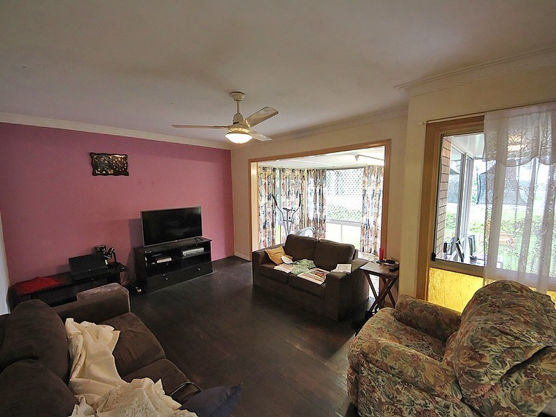 15 Narangba Road, Kallangur QLD 4503