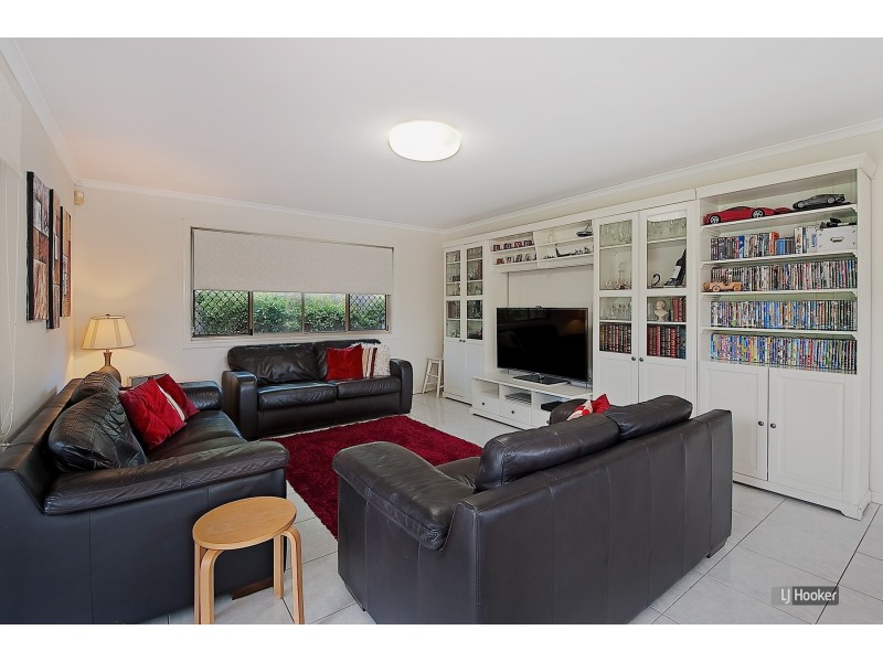32 Tulip Tree Road, Murrumba Downs QLD 4503
