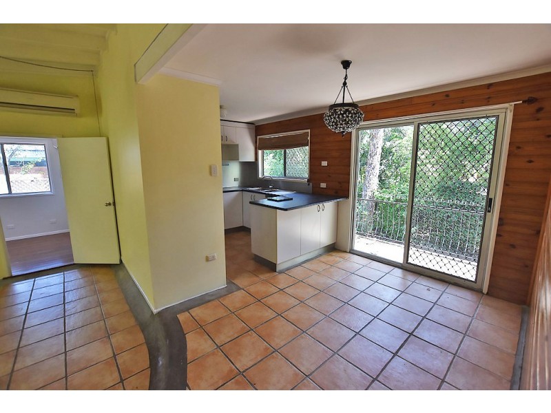 15 Arunga Street, Petrie QLD 4502