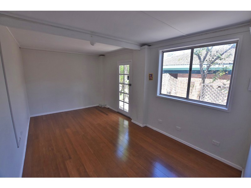 15 Arunga Street, Petrie QLD 4502