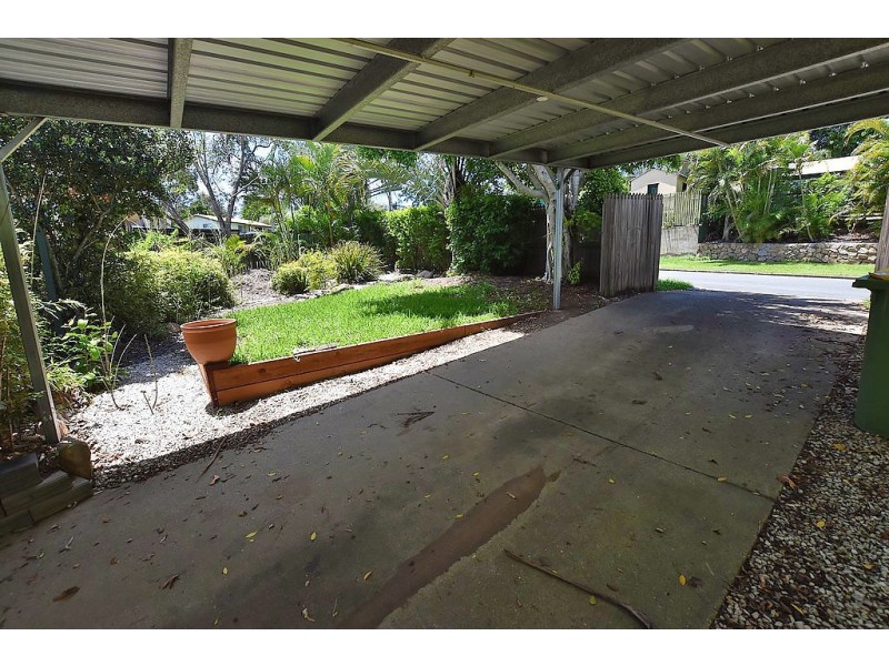 15 Arunga Street, Petrie QLD 4502