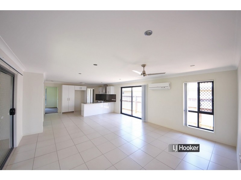 27 Bellthorpe Circuit, Kallangur QLD 4503