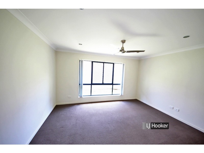 27 Bellthorpe Circuit, Kallangur QLD 4503