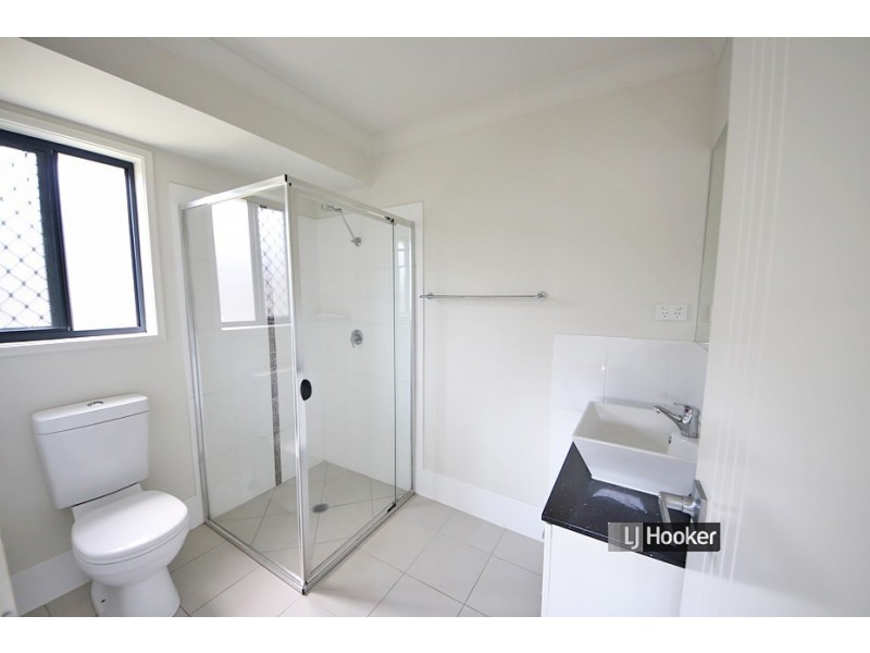 27 Bellthorpe Circuit, Kallangur QLD 4503