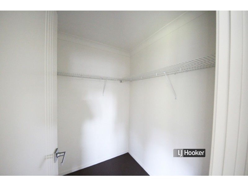 27 Bellthorpe Circuit, Kallangur QLD 4503