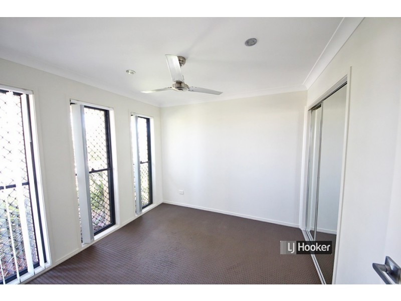 27 Bellthorpe Circuit, Kallangur QLD 4503