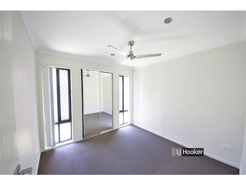 27 Bellthorpe Circuit, Kallangur QLD 4503