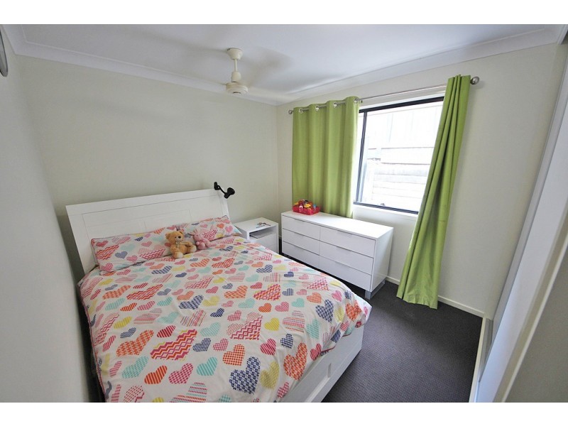 2 Benham Ave, Kallangur QLD 4503