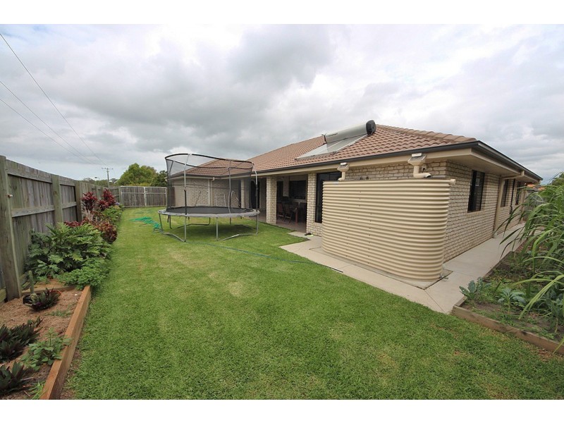 2 Benham Ave, Kallangur QLD 4503