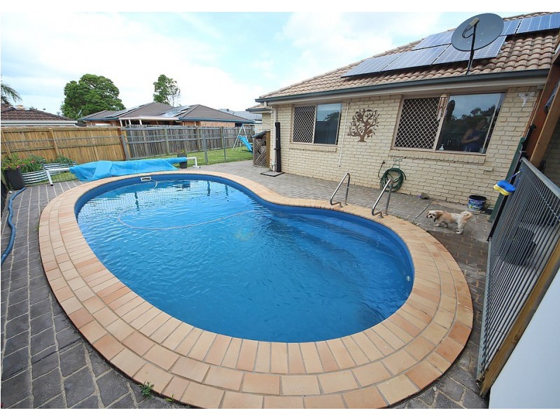 13 Barnard Crescent, Murrumba Downs QLD 4503