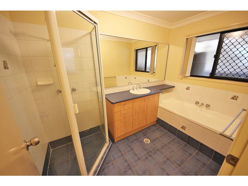 13 Freedom Drive, Kallangur QLD 4503