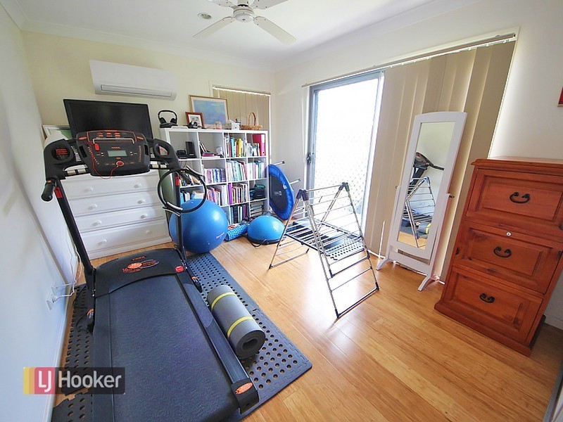 9 Jowarra Street, Kallangur QLD 4503