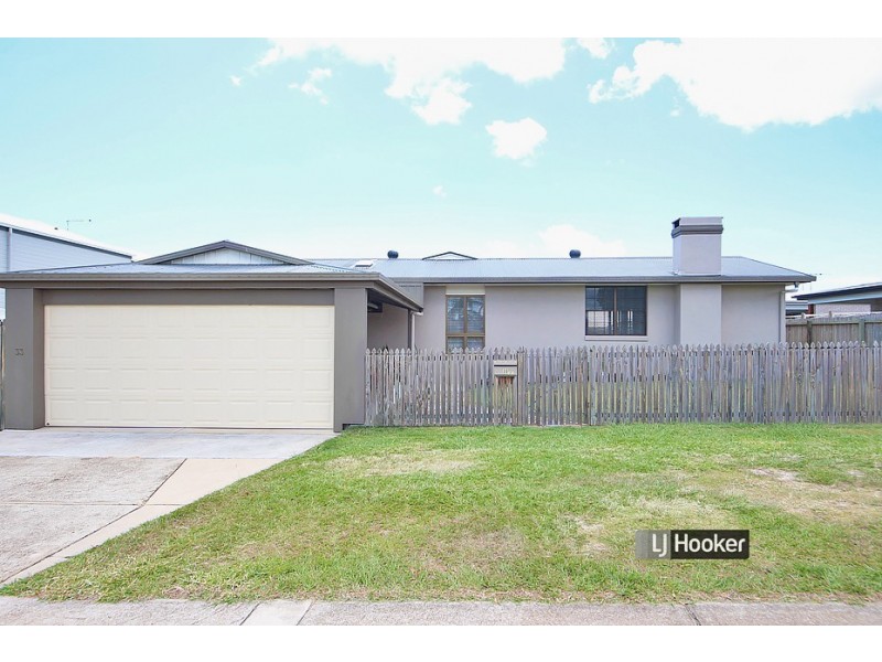 33 Balstrup Road, Kallangur QLD 4503