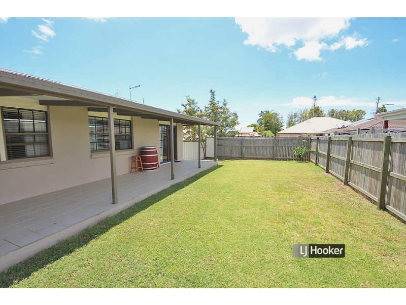 33 Balstrup Road, Kallangur QLD 4503