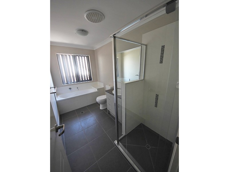 Unit 1/11 Mistral Crescent, Griffin QLD 4503