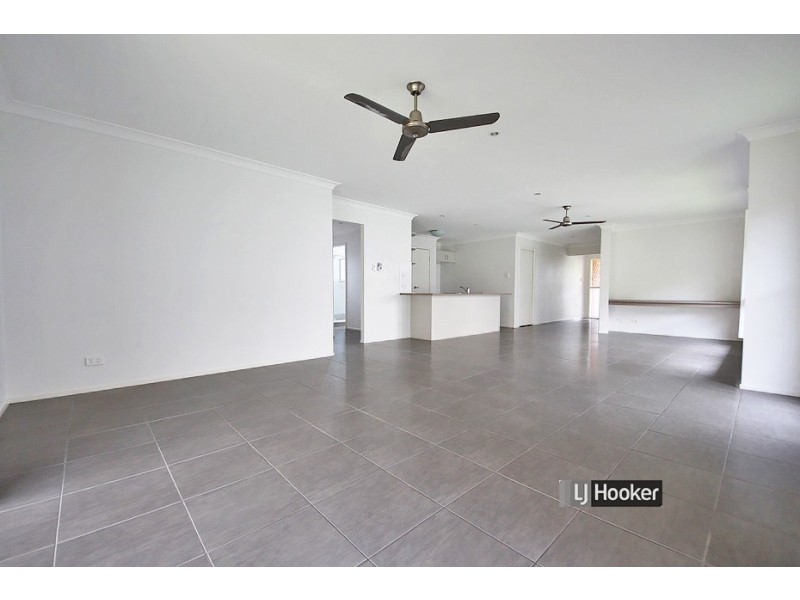 5 Cinnamon Street, Griffin QLD 4503