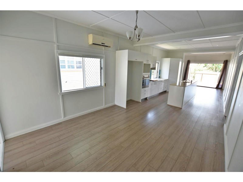 18 Bayview Road, Brighton QLD 4017