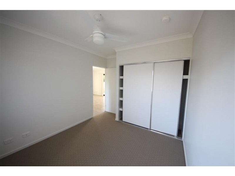Unit 2/13 Blackbird Terrace, Kallangur QLD 4503