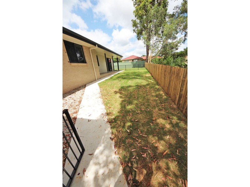 Unit 2/13 Blackbird Terrace, Kallangur QLD 4503