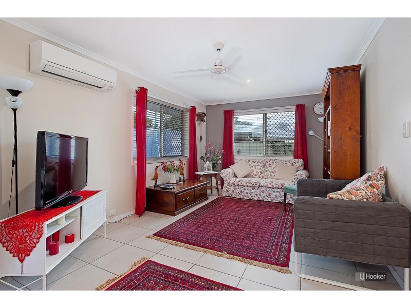 1305 Anzac Avenue, Kallangur QLD 4503