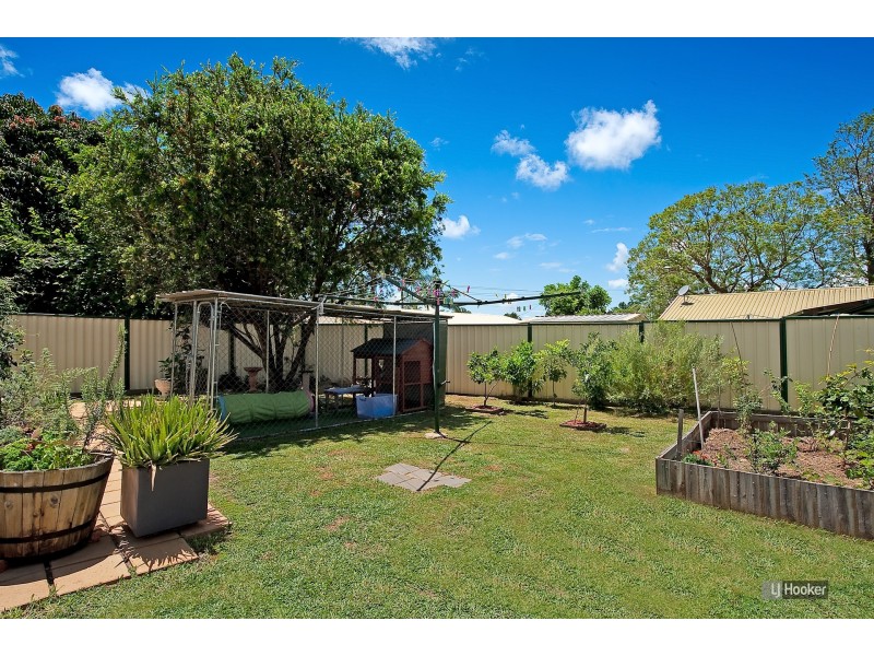 1305 Anzac Avenue, Kallangur QLD 4503
