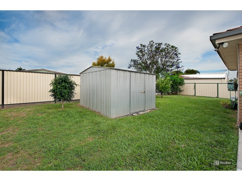 10 Streeton Court, Rothwell QLD 4022