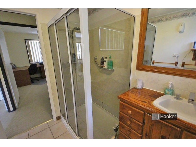 10 Lyndon Street, Kallangur QLD 4503