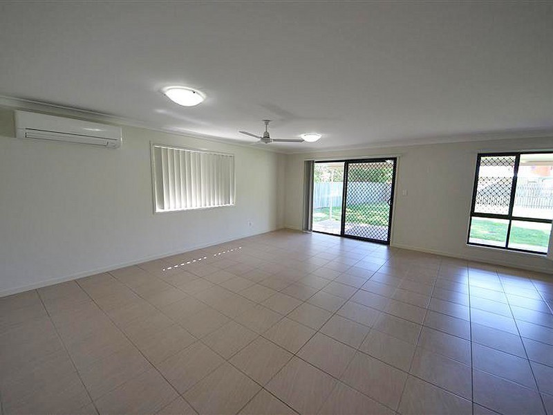 11A Mia Street, Kallangur QLD 4503