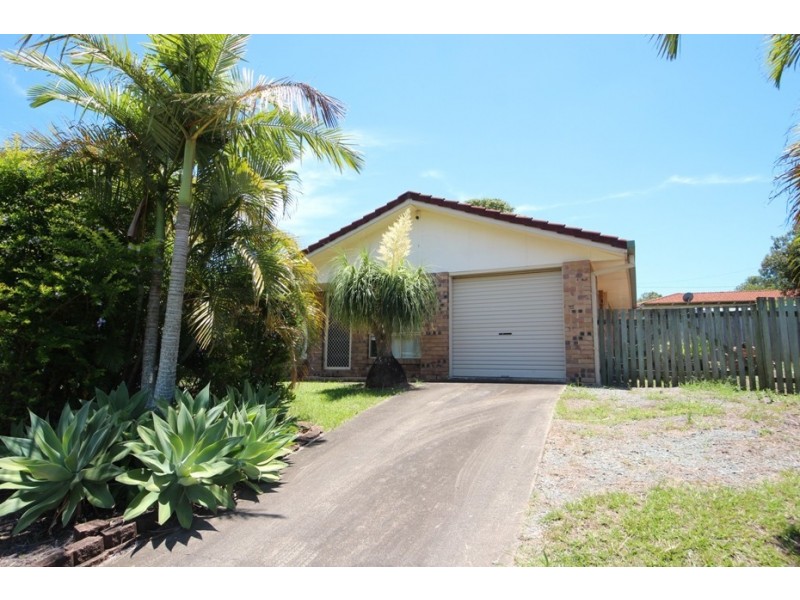 6 Theten Court, Kallangur QLD 4503