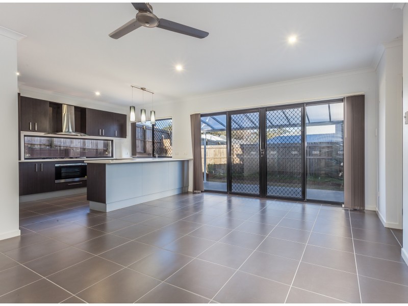 21 Montree Circuit, Kallangur QLD 4503