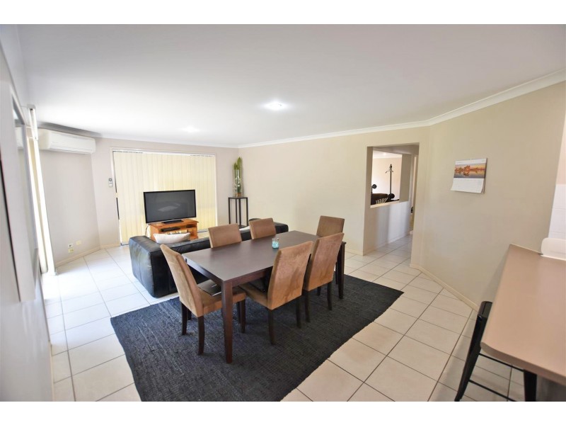 9 Dotterel Crescent, North Lakes QLD 4509