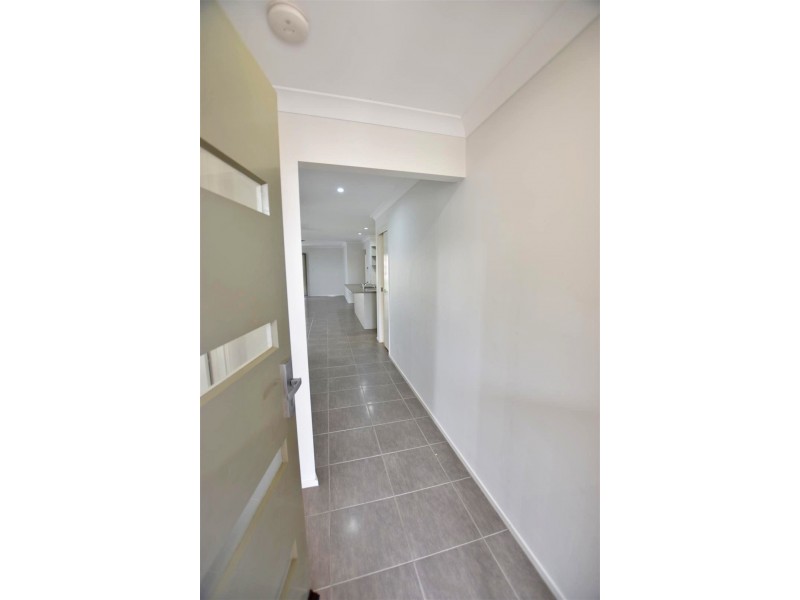 5 Cinnamon Street, Griffin QLD 4503