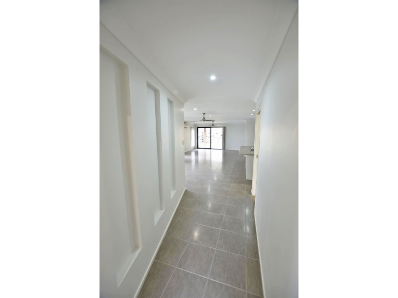 5 Cinnamon Street, Griffin QLD 4503