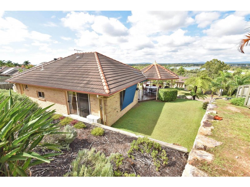6 Lough Court, Murrumba Downs QLD 4503