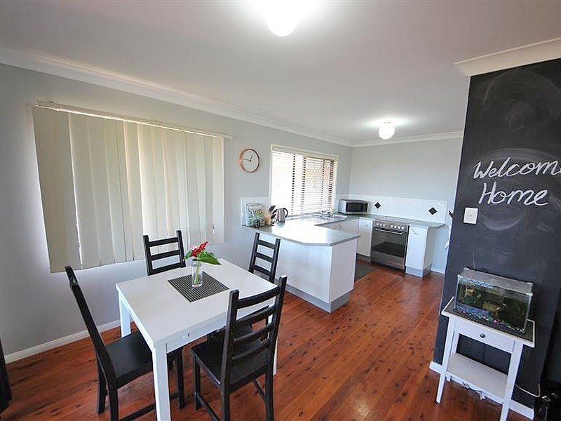 2 Birchgrove Crescent, Kallangur QLD 4503