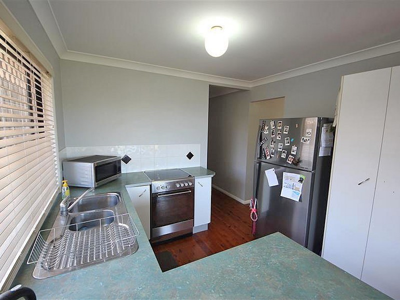 2 Birchgrove Crescent, Kallangur QLD 4503