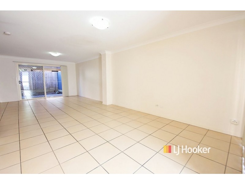 3/43 Paul Street, Kallangur QLD 4503