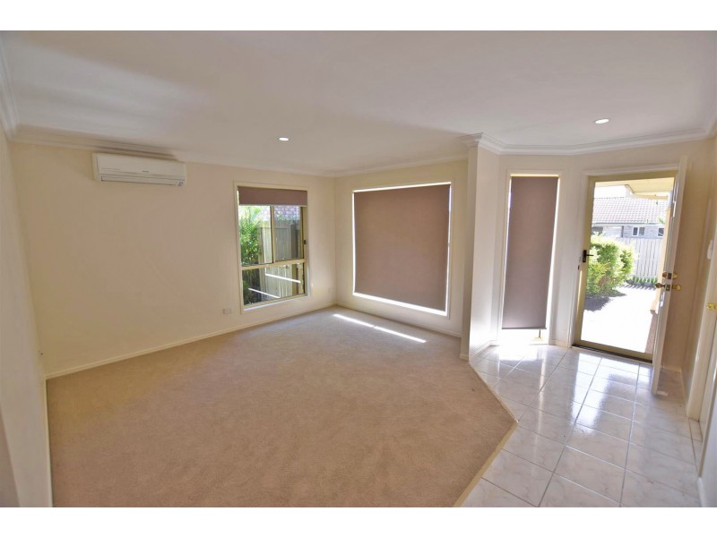 23 Faraday Court, Kallangur QLD 4503