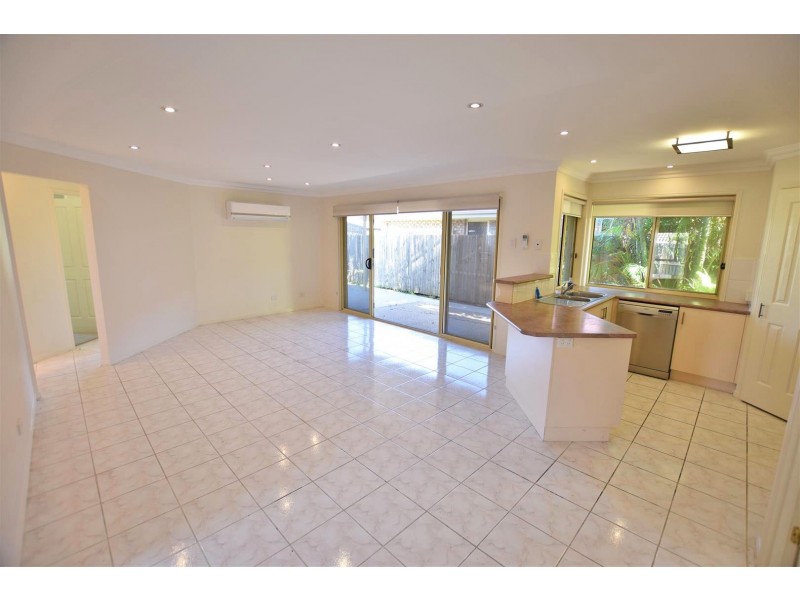 23 Faraday Court, Kallangur QLD 4503
